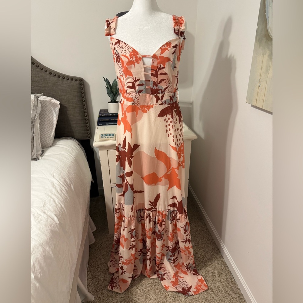 Elegant Floral Maxi Dress in Orange and Cream